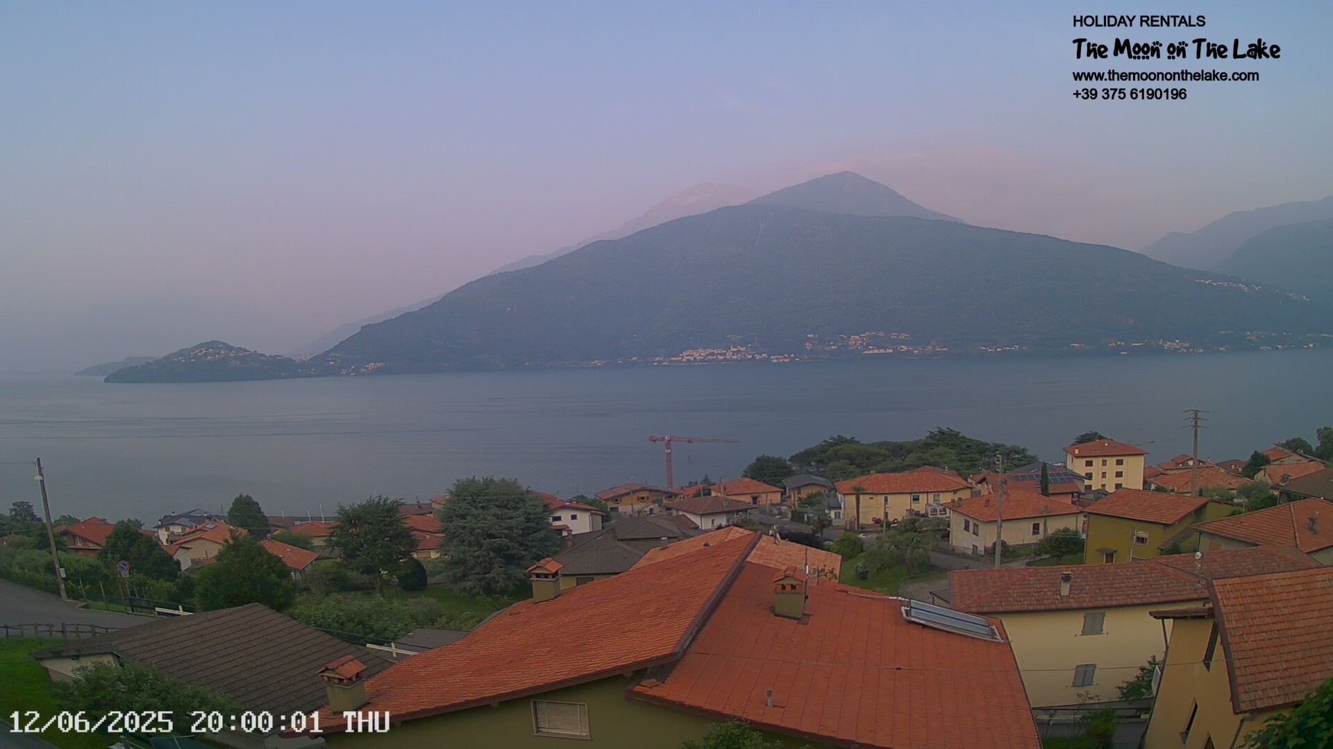 immagine della webcam nei dintorni di Perledo: webcam Pianello del Lario