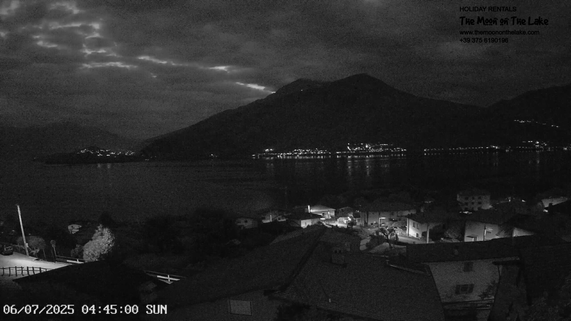 immagine della webcam nei dintorni di Tremezzo: webcam Pianello del Lario