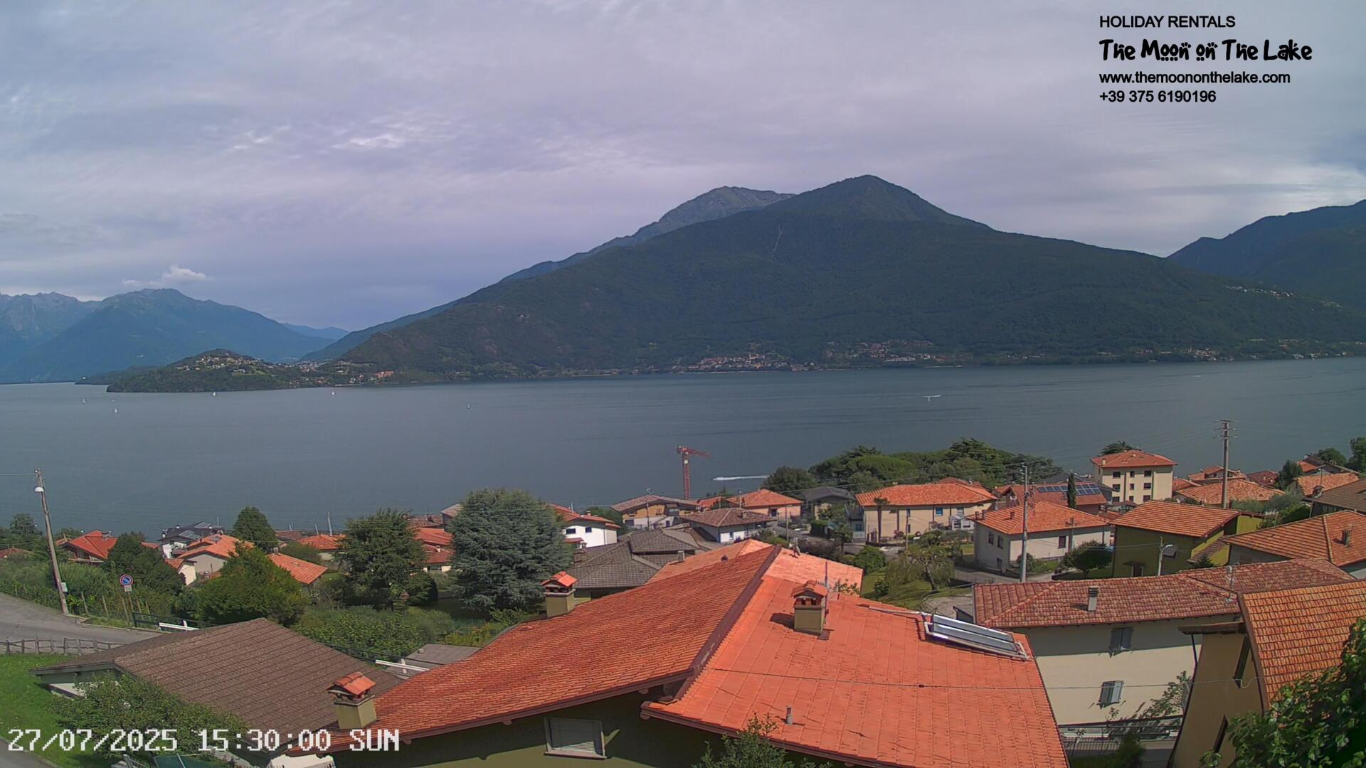 immagine della webcam nei dintorni di Vercana: webcam Pianello del Lario