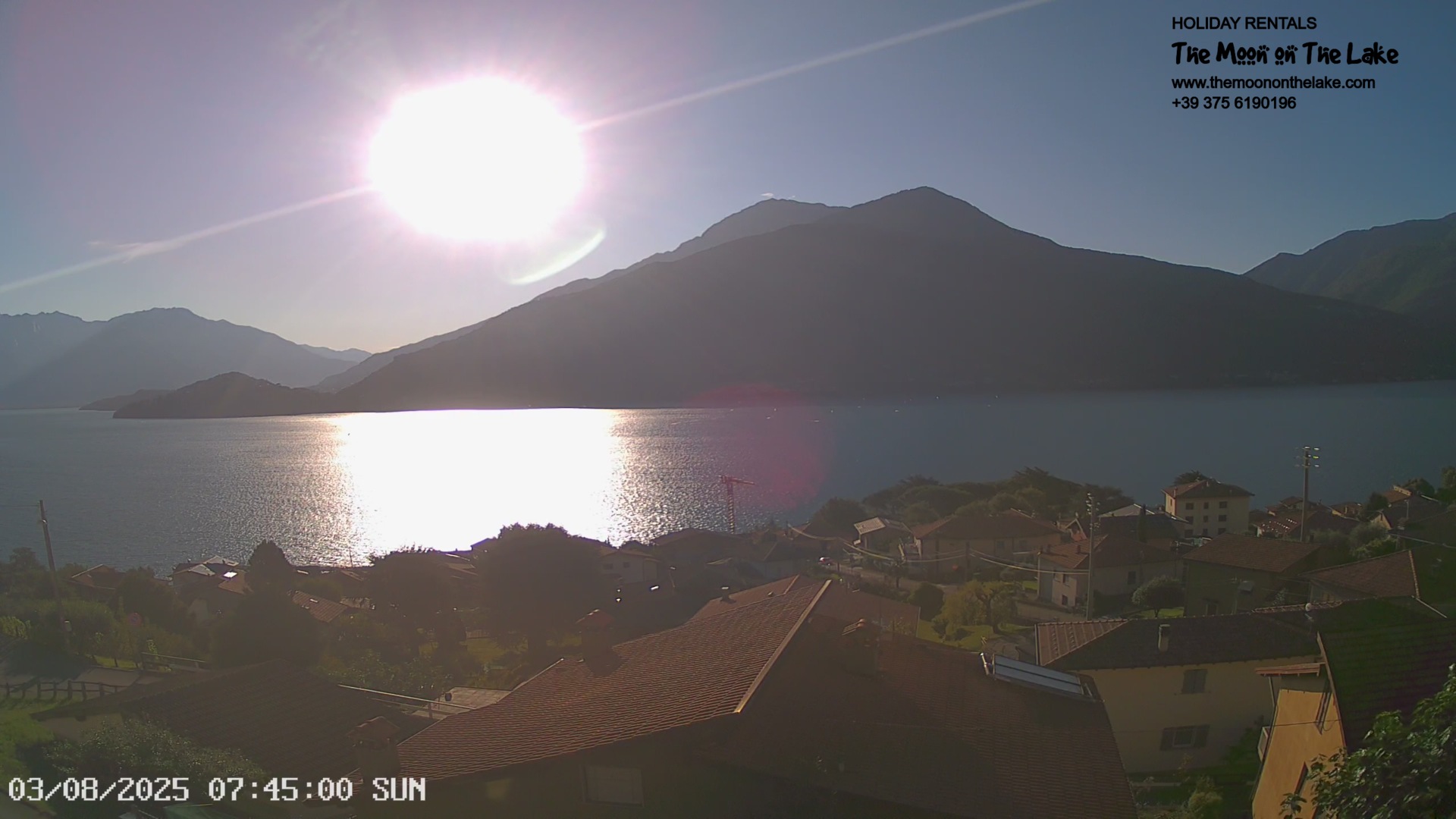 immagine della webcam nei dintorni di Menarola: webcam Pianello del Lario