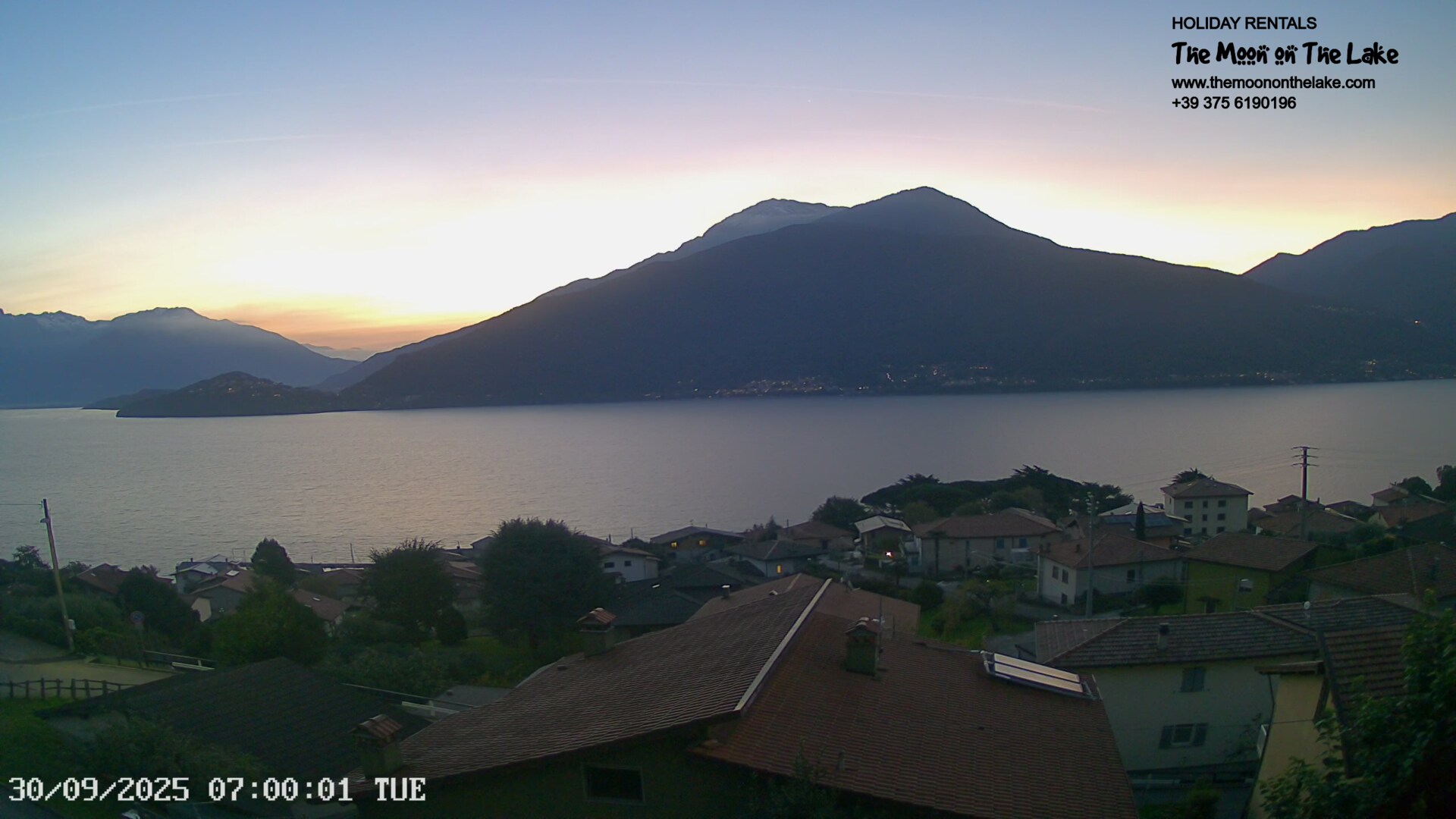 immagine della webcam nei dintorni di Perledo: webcam Pianello del Lario