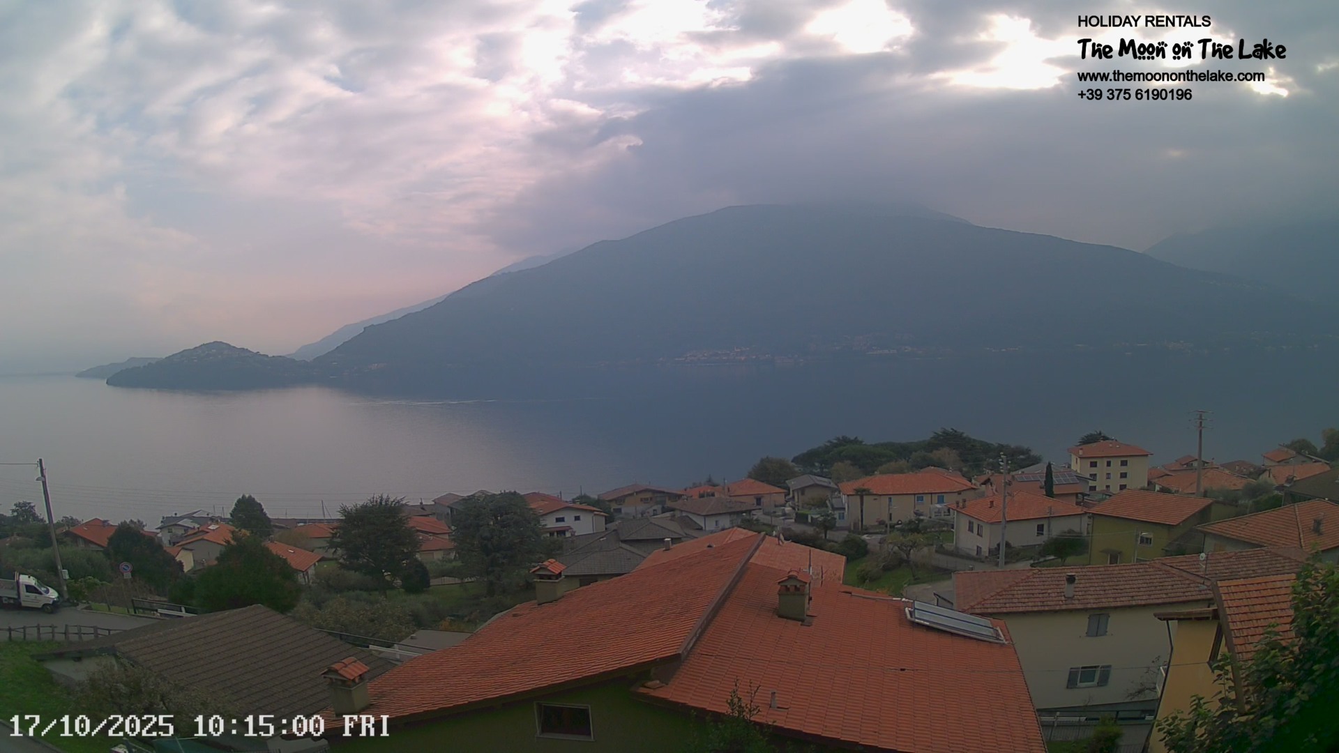 immagine della webcam nei dintorni di San Siro: webcam Pianello del Lario