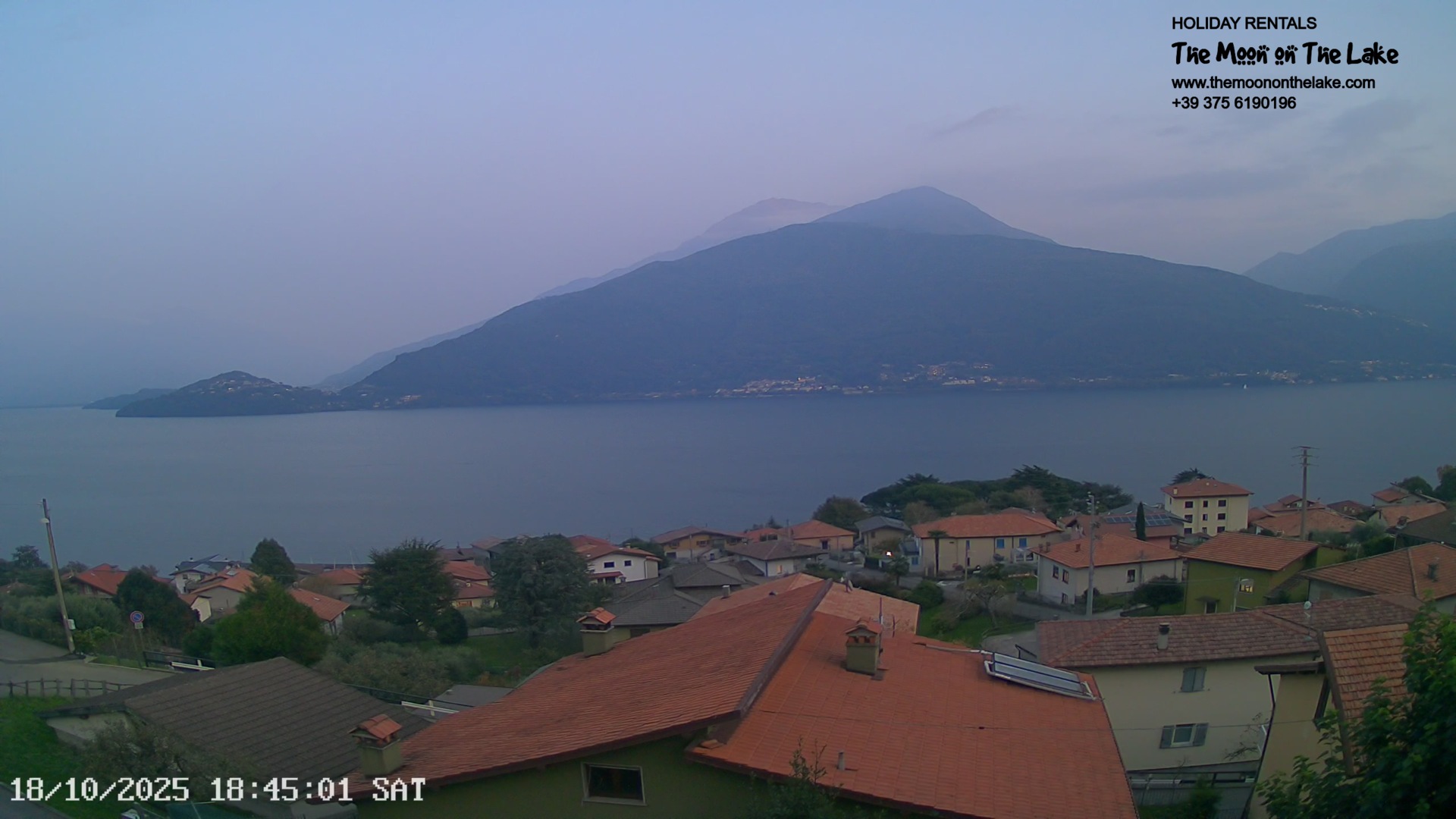 immagine della webcam nei dintorni di Cusino: webcam Pianello del Lario