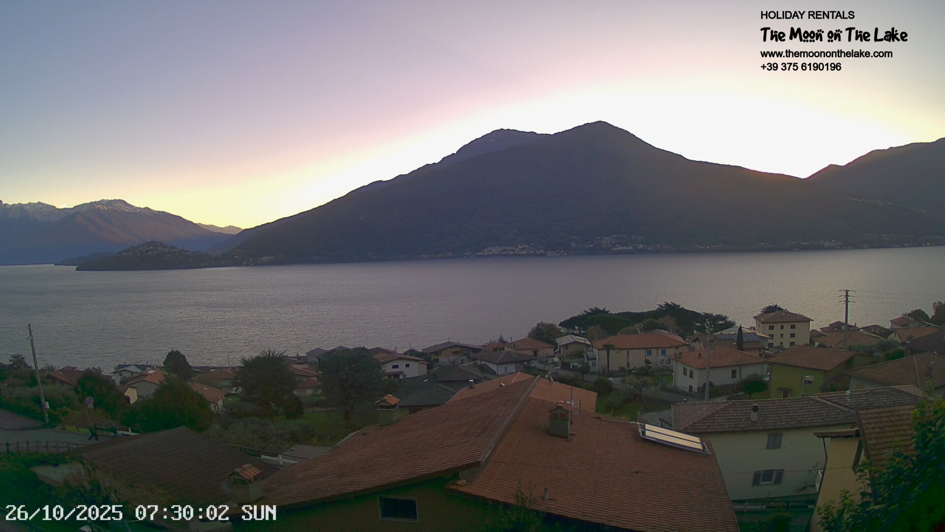 immagine della webcam nei dintorni di Sant'Abbondio: webcam Pianello del Lario