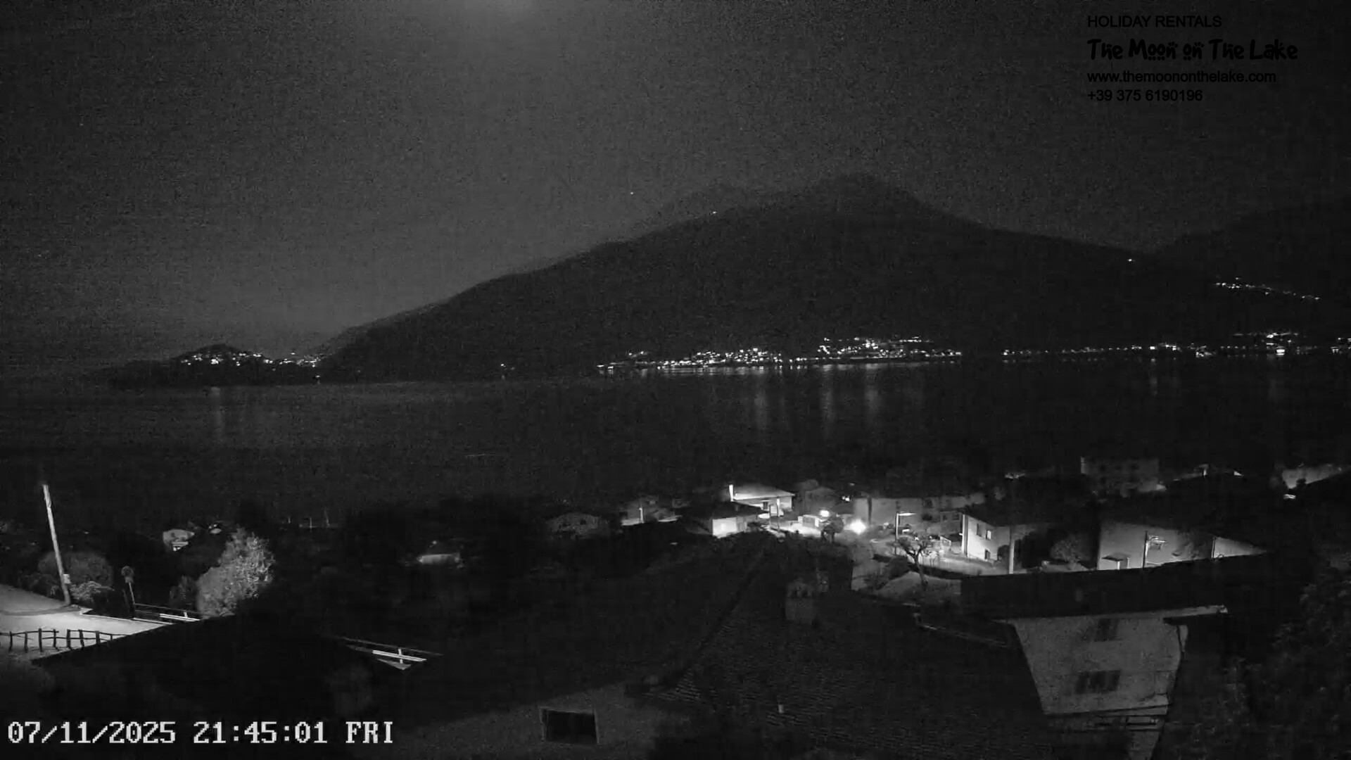 immagine della webcam nei dintorni di Sala Comacina: webcam Pianello del Lario