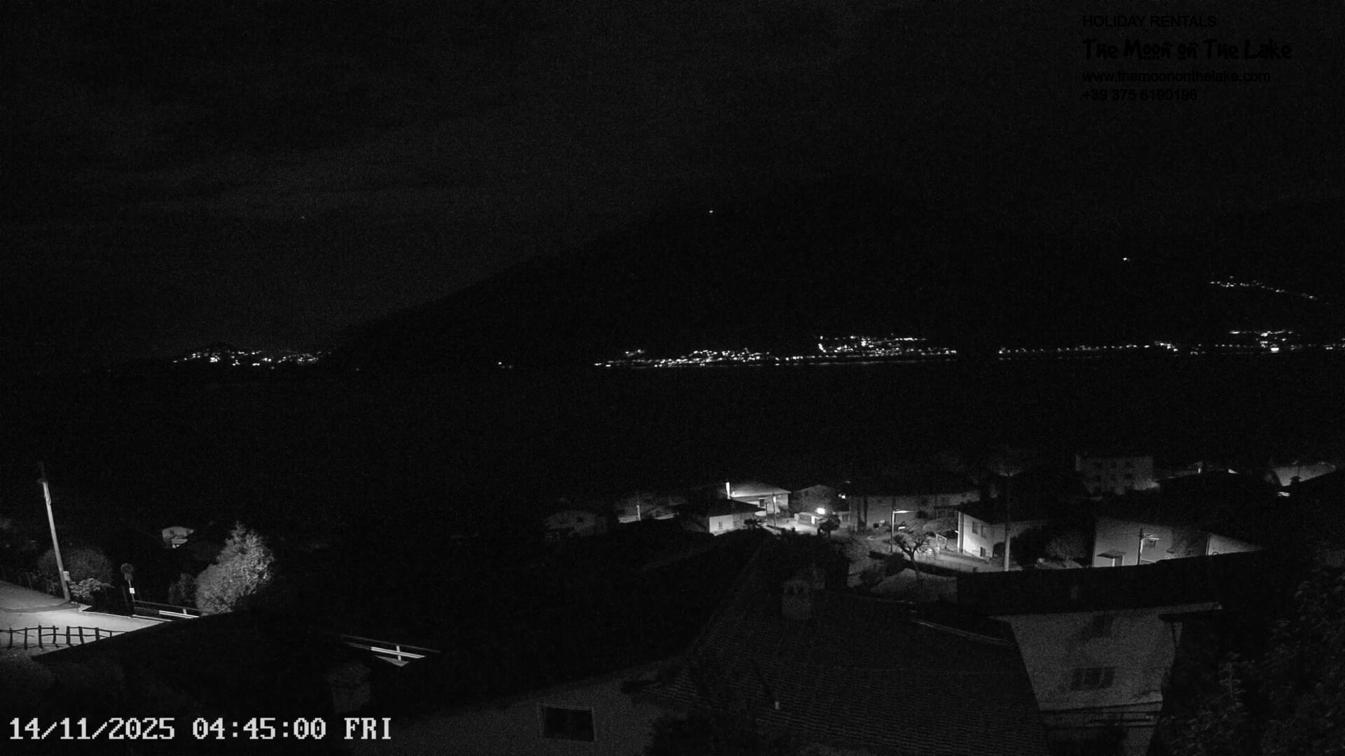 immagine della webcam nei dintorni di Dervio: webcam Pianello del Lario