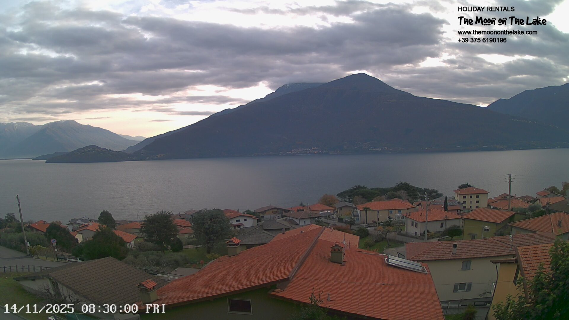 immagine della webcam nei dintorni di Perledo: webcam Pianello del Lario