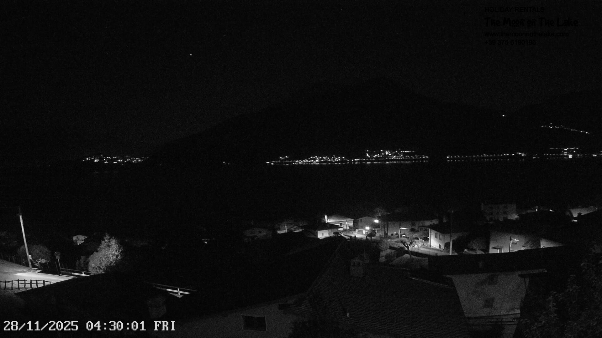 immagine della webcam nei dintorni di Vercana: webcam Pianello del Lario