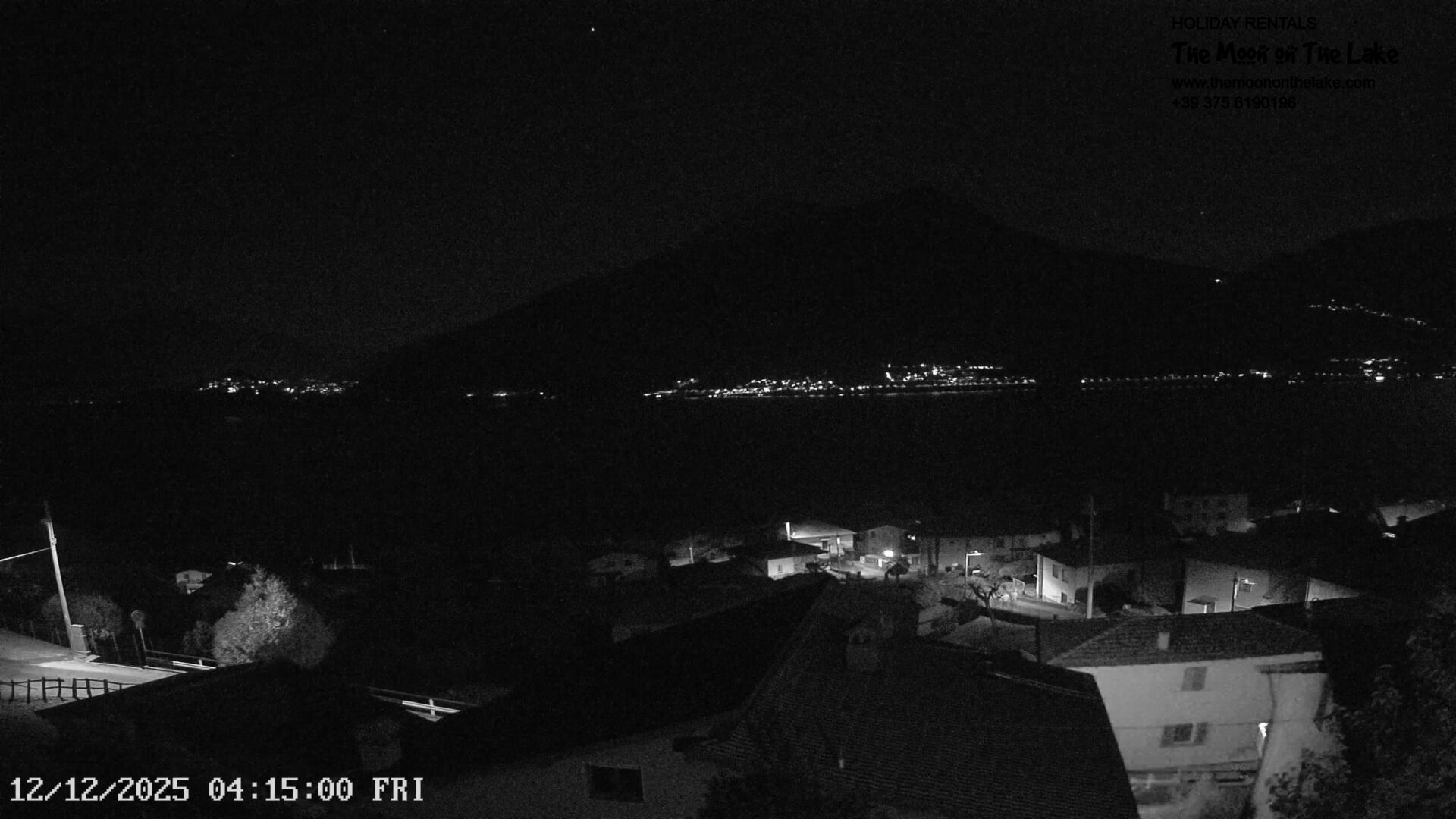 immagine della webcam nei dintorni di San Giacomo Filippo: webcam Pianello del Lario