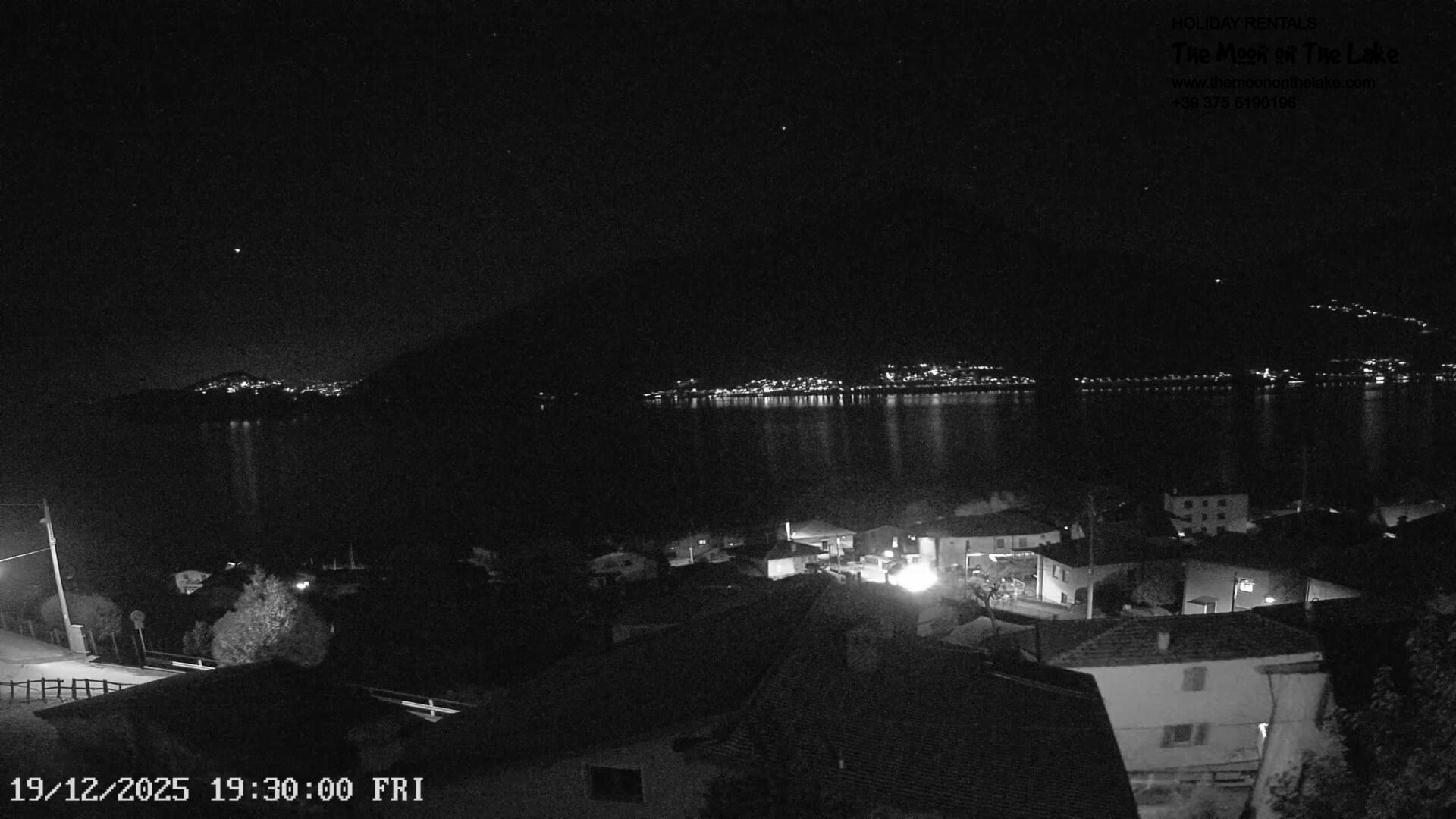 immagine della webcam nei dintorni di Menarola: webcam Pianello del Lario