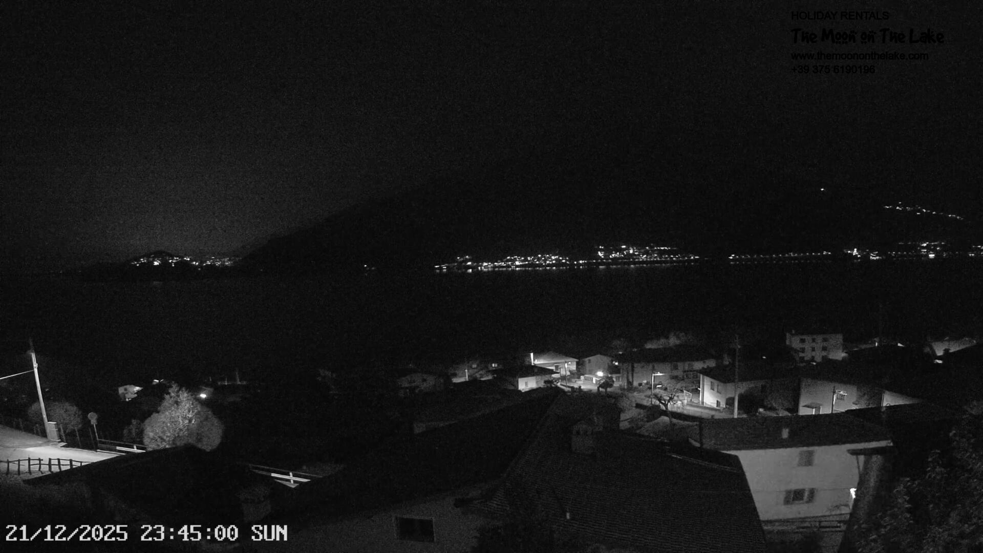 immagine della webcam nei dintorni di Alpe Giumello: webcam Pianello del Lario