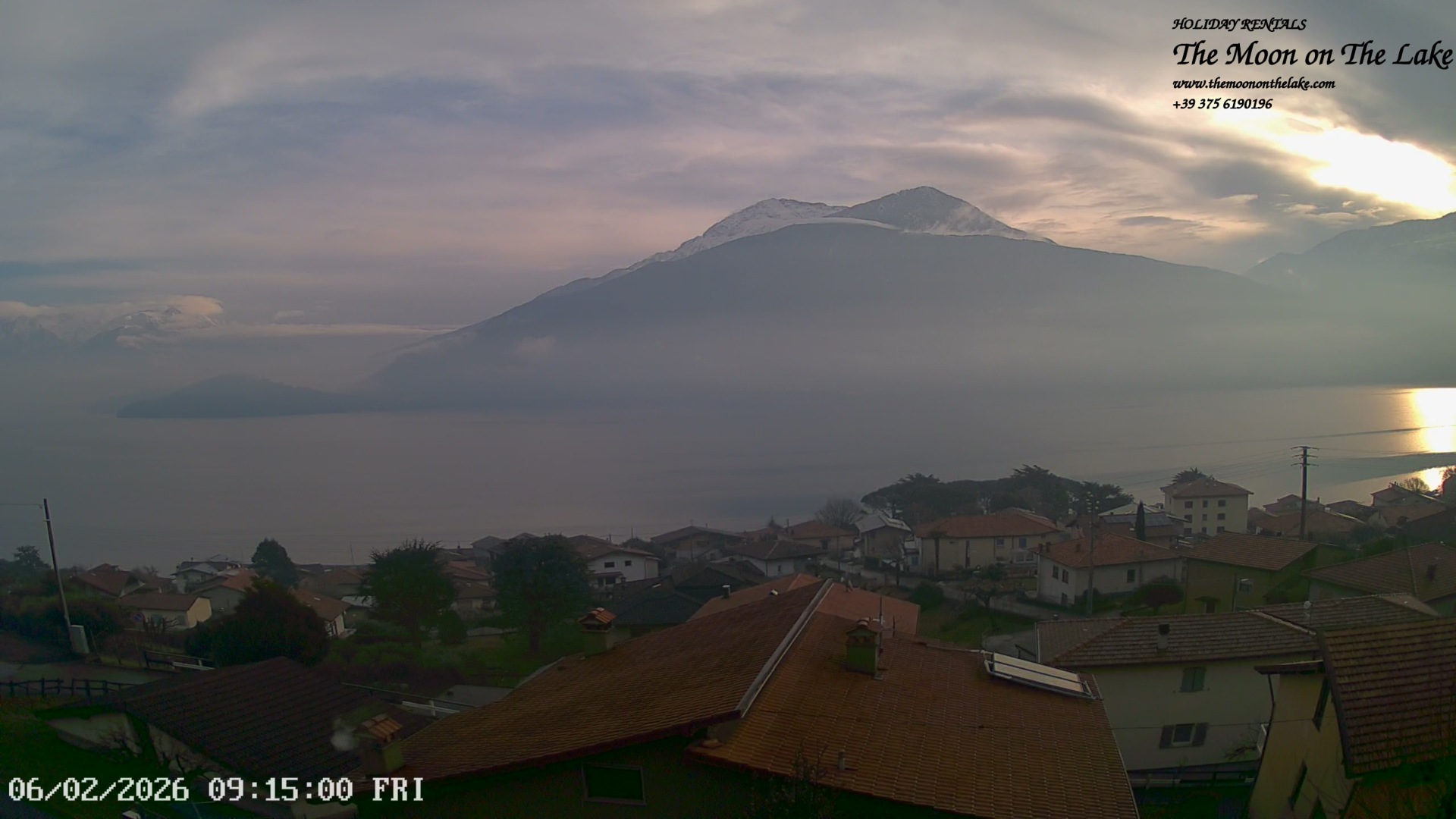 immagine della webcam nei dintorni di Menaggio: webcam Pianello del Lario