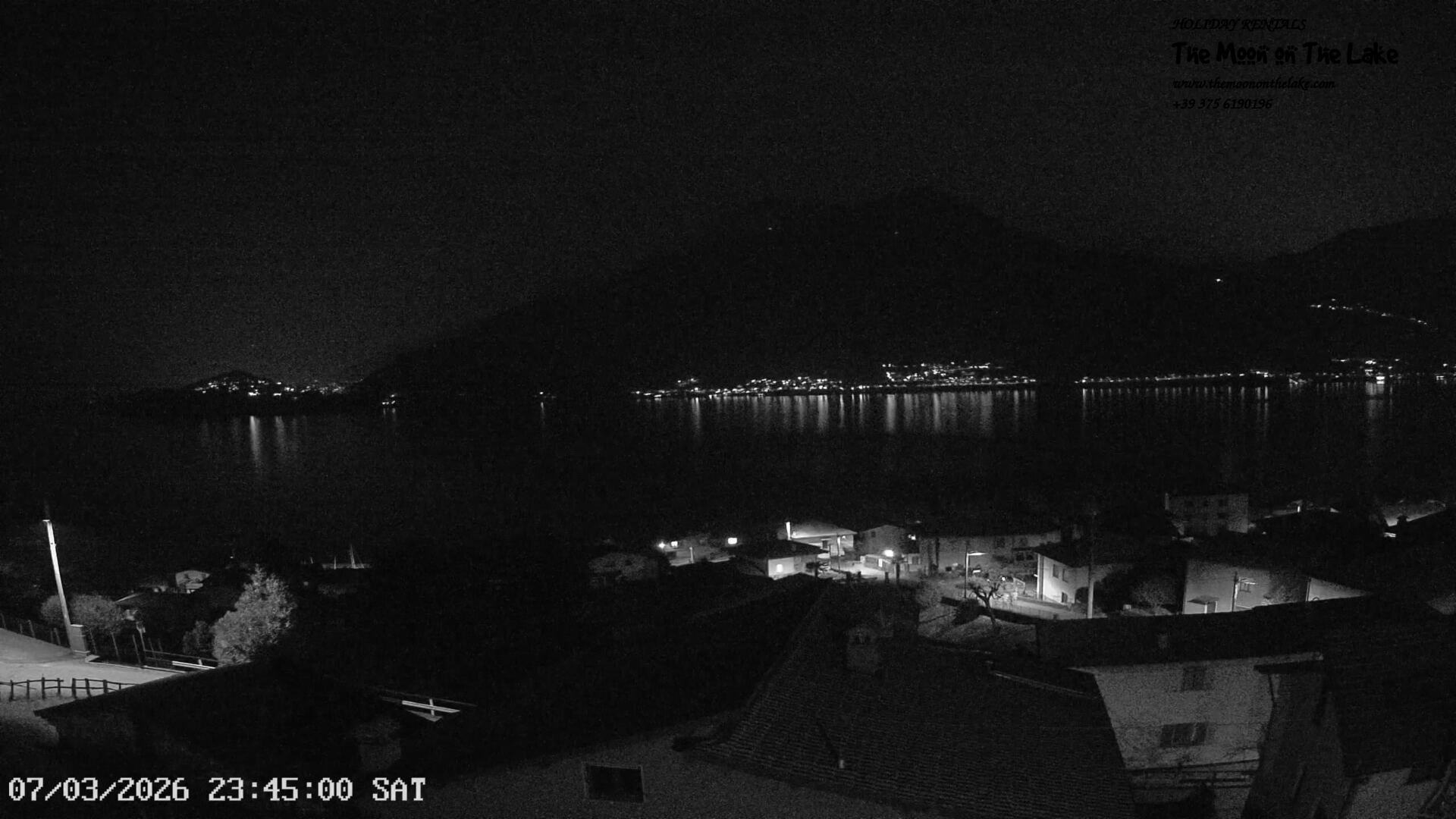 immagine della webcam nei dintorni di Dervio: webcam Pianello del Lario