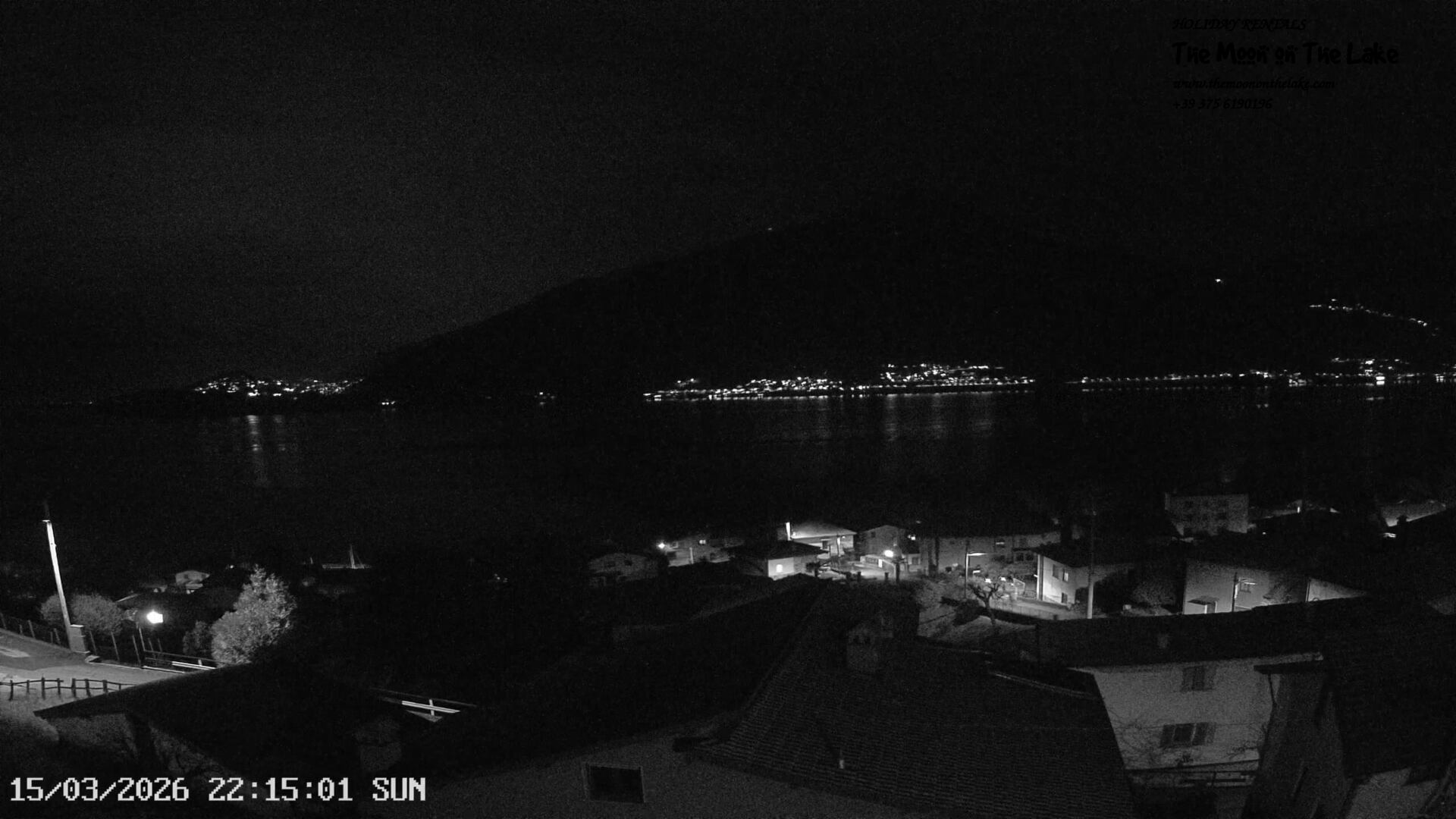 immagine della webcam nei dintorni di Sant'Abbondio: webcam Pianello del Lario