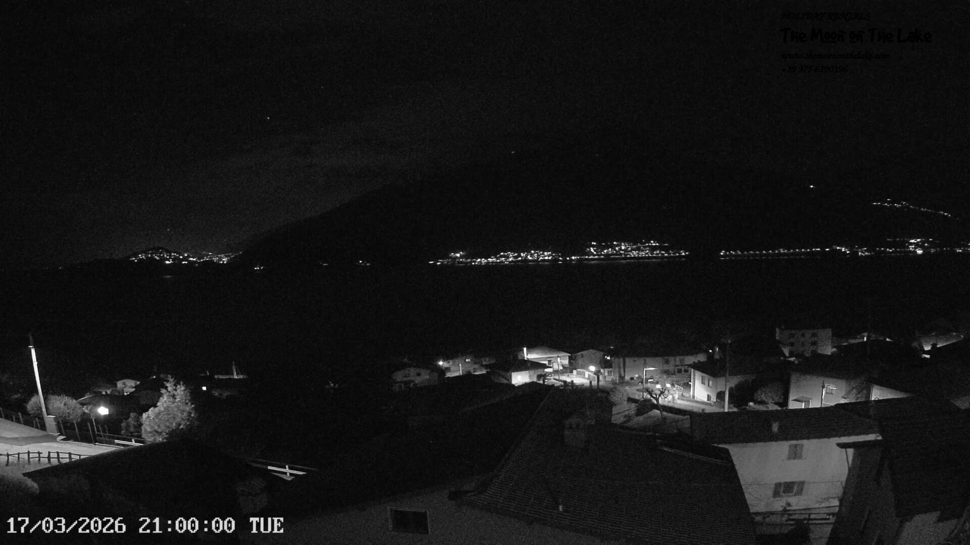 immagine della webcam nei dintorni di Menarola: webcam Pianello del Lario