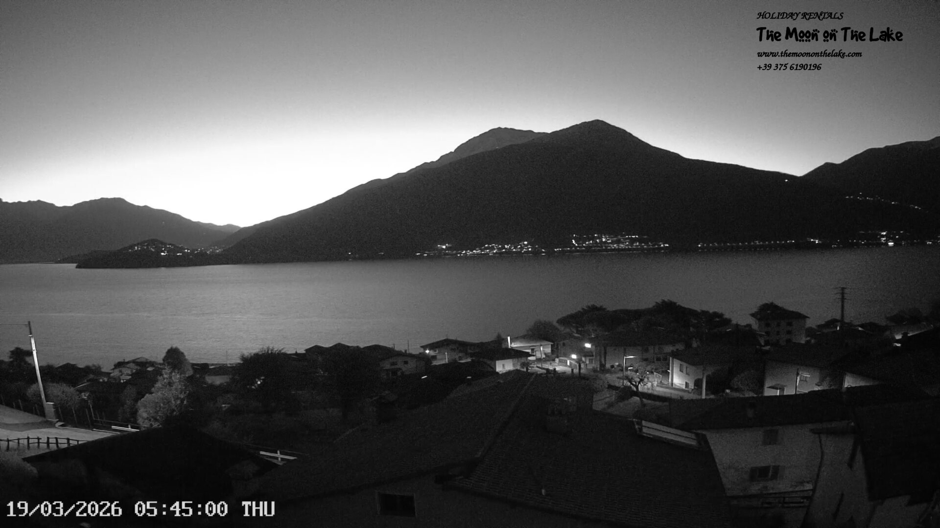 immagine della webcam nei dintorni di Alpe Giumello: webcam Pianello del Lario