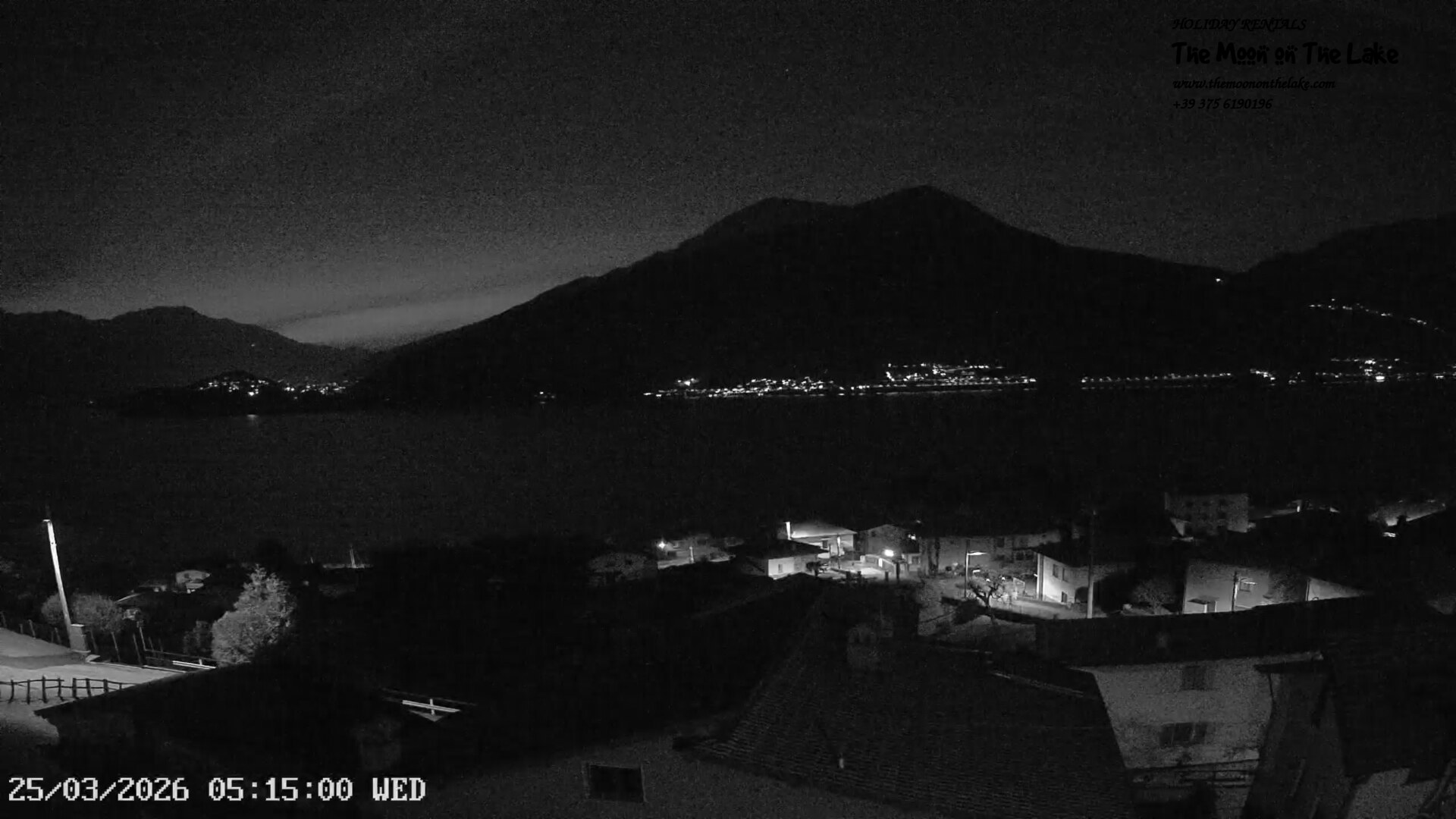 immagine della webcam nei dintorni di Menaggio: webcam Pianello del Lario