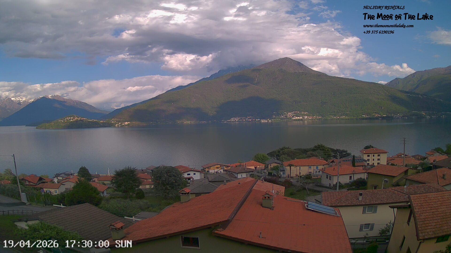 immagine della webcam nei dintorni di Gordona: webcam Pianello del Lario