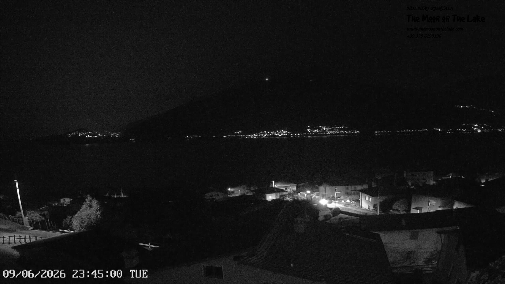 immagine della webcam nei dintorni di Menaggio: webcam Pianello del Lario