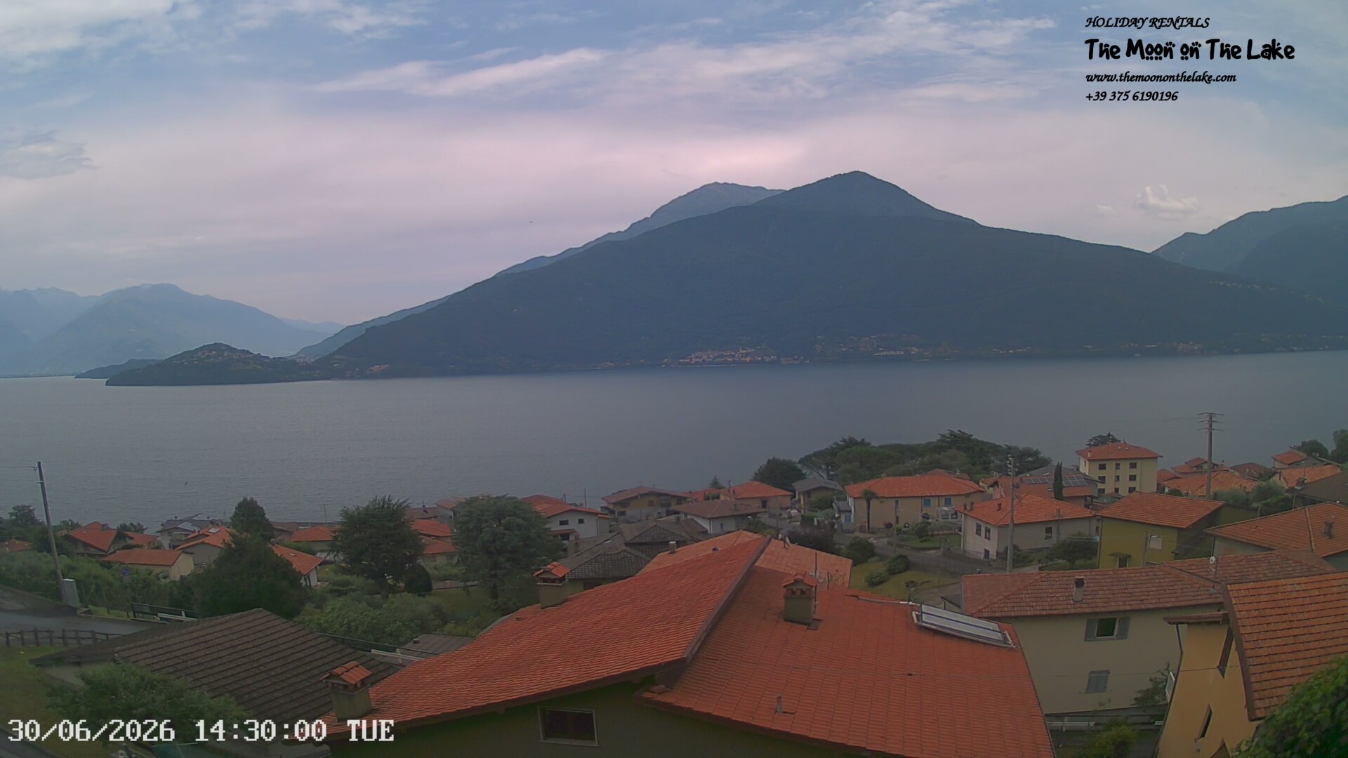 immagine della webcam nei dintorni di Sant'Abbondio: webcam Pianello del Lario