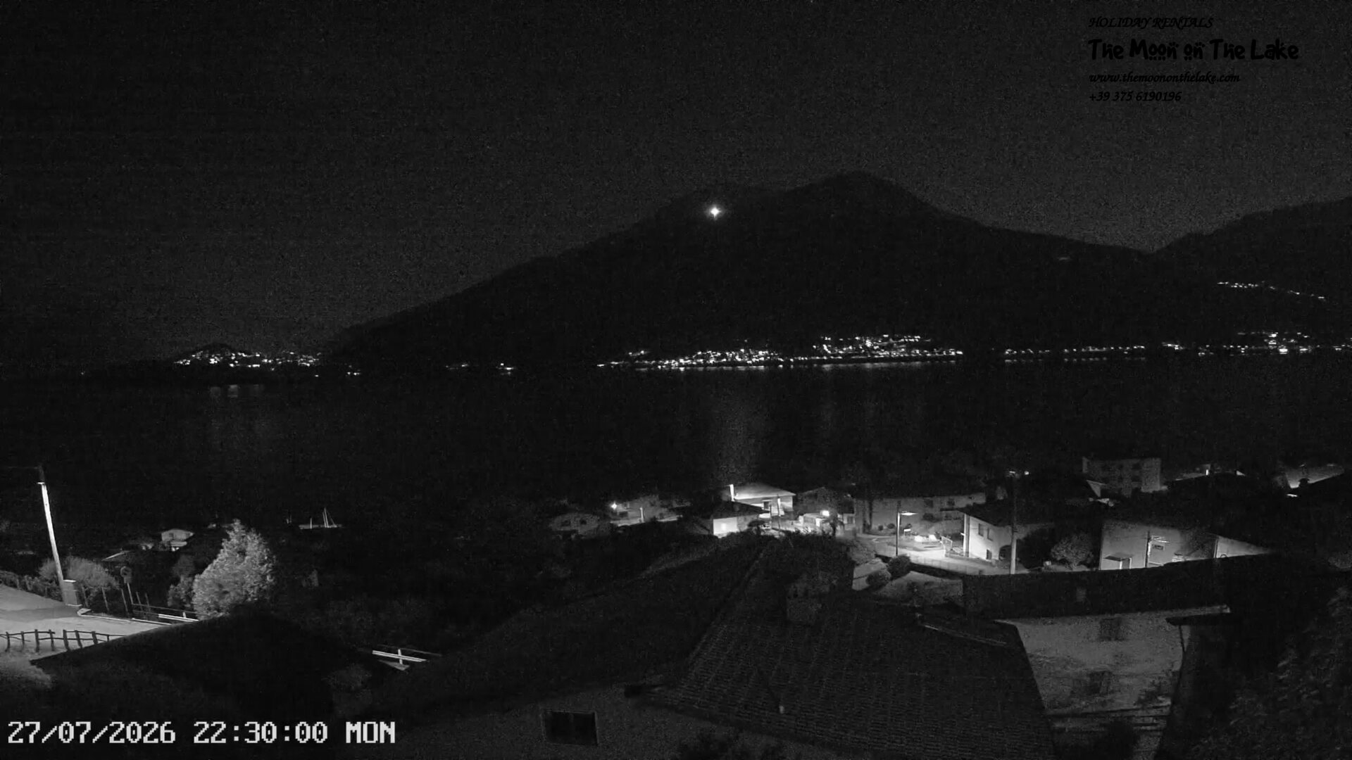 immagine della webcam nei dintorni di Gordona: webcam Pianello del Lario